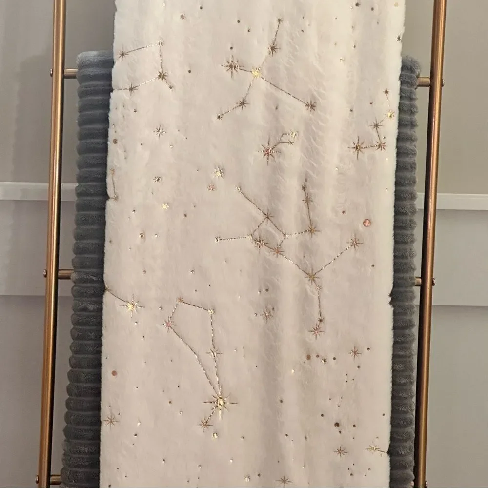 AVIVA STANOFF Zodiac Ivory With Gold Throw 50X70”